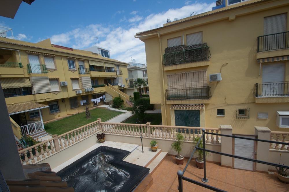 2 Bed, 1 Bath, ApartmentFor Sale, Torrevieja, Alicante