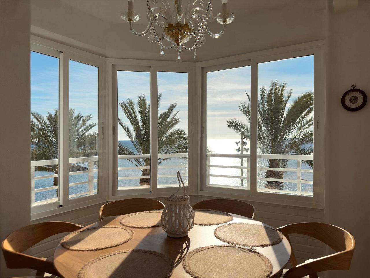 3 Bed, 2 Bath, ApartmentFor Sale, Torrevieja, Alicante 3 Bed, 2 Bath, ApartmentFor Sale, Torrevieja, Alicante