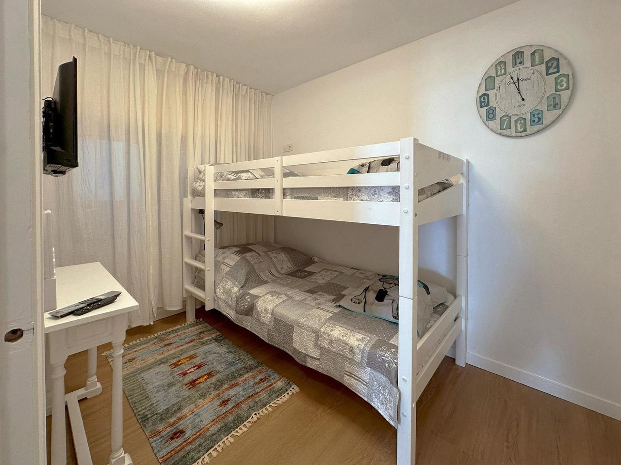 3 Bed, 2 Bath, ApartmentFor Sale, Torrevieja, Alicante 3 Bed, 2 Bath, ApartmentFor Sale, Torrevieja, Alicante