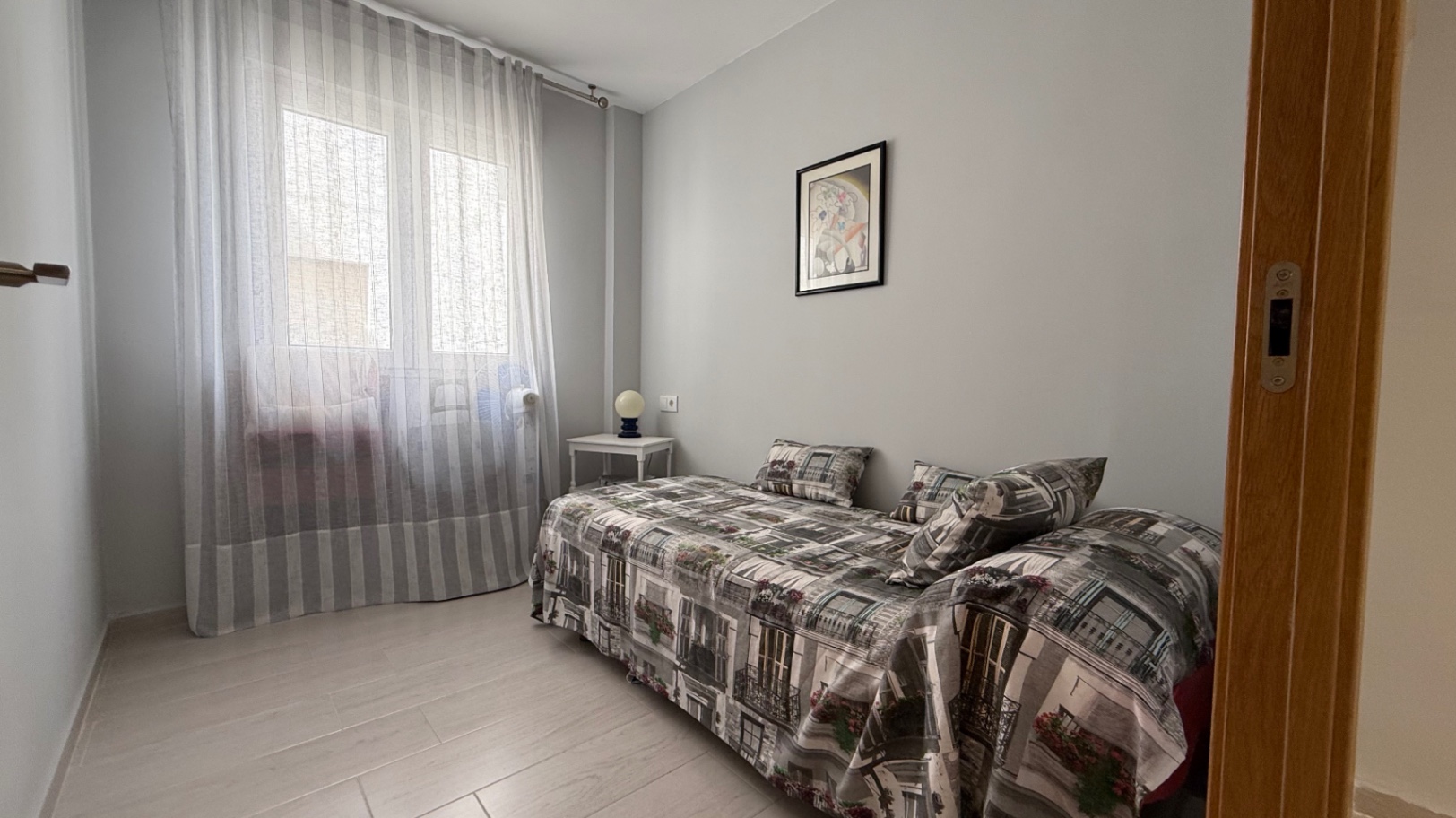 3 Bed, 1 Bath, ApartmentFor Sale, Torrevieja, Alicante