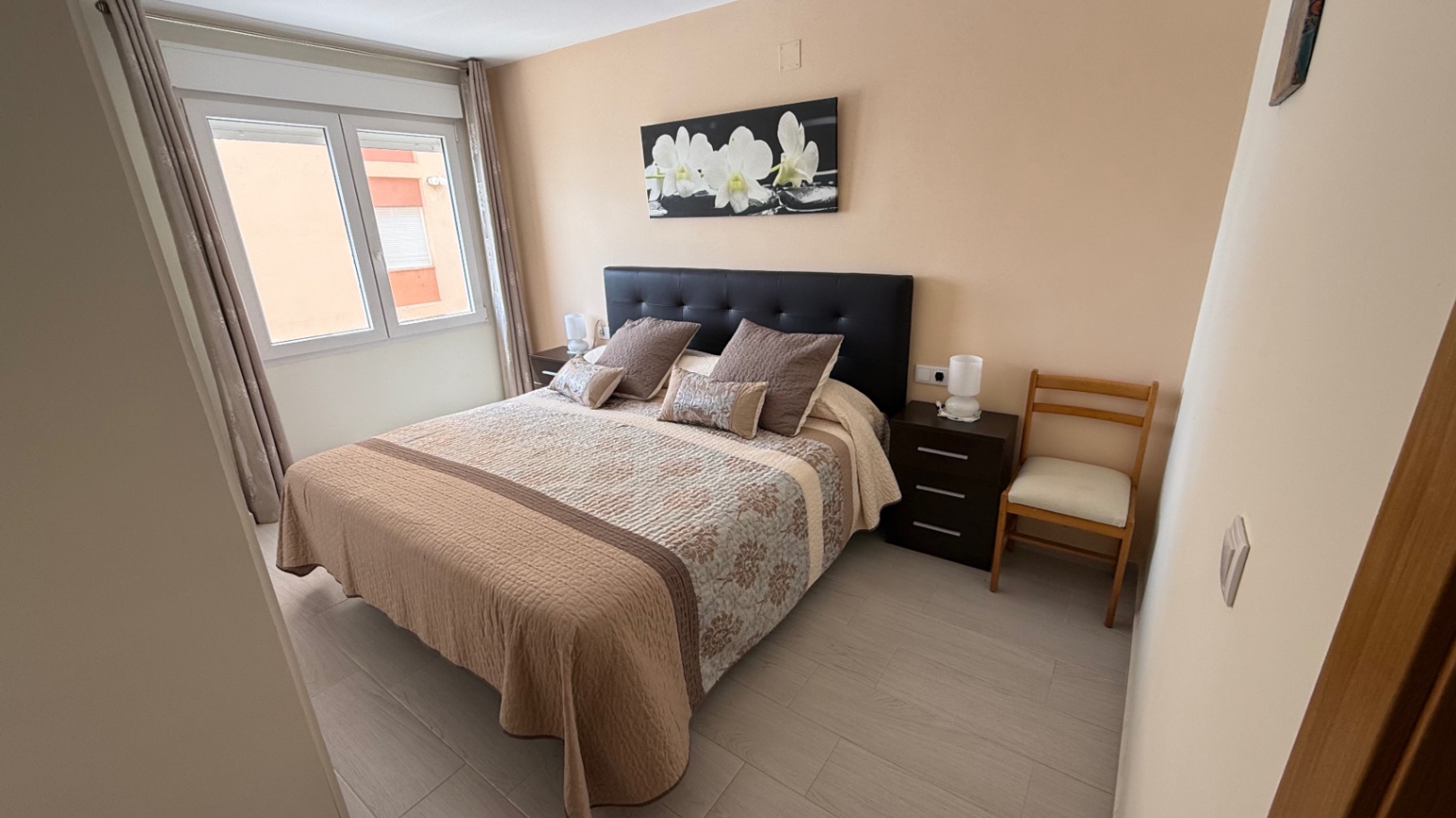 3 Bed, 1 Bath, ApartmentFor Sale, Torrevieja, Alicante