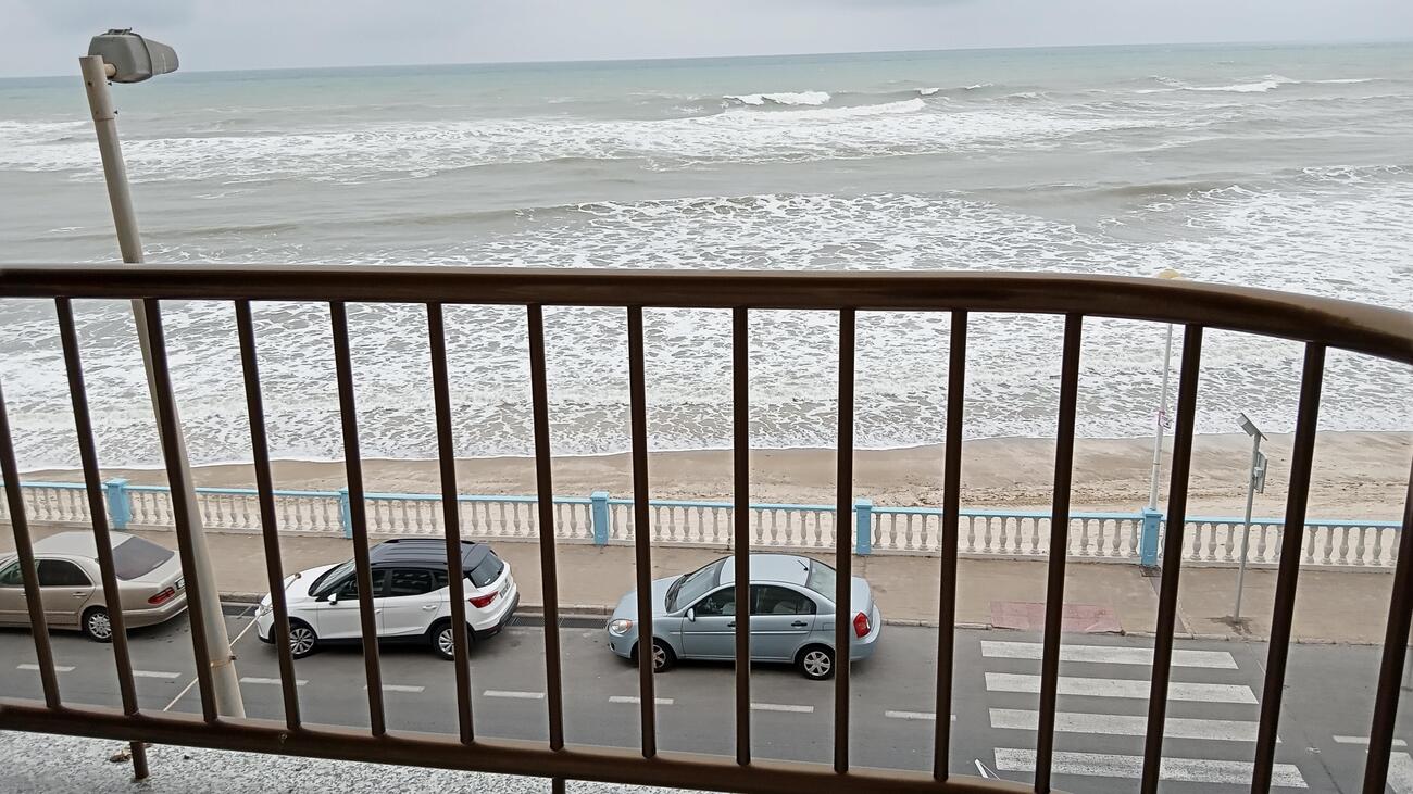 3 Bed, 2 Bath, ApartmentFor Sale, Torrevieja, Alicante