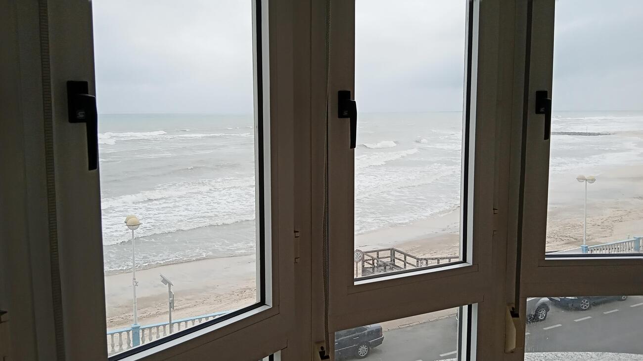 3 Bed, 2 Bath, ApartmentFor Sale, Torrevieja, Alicante