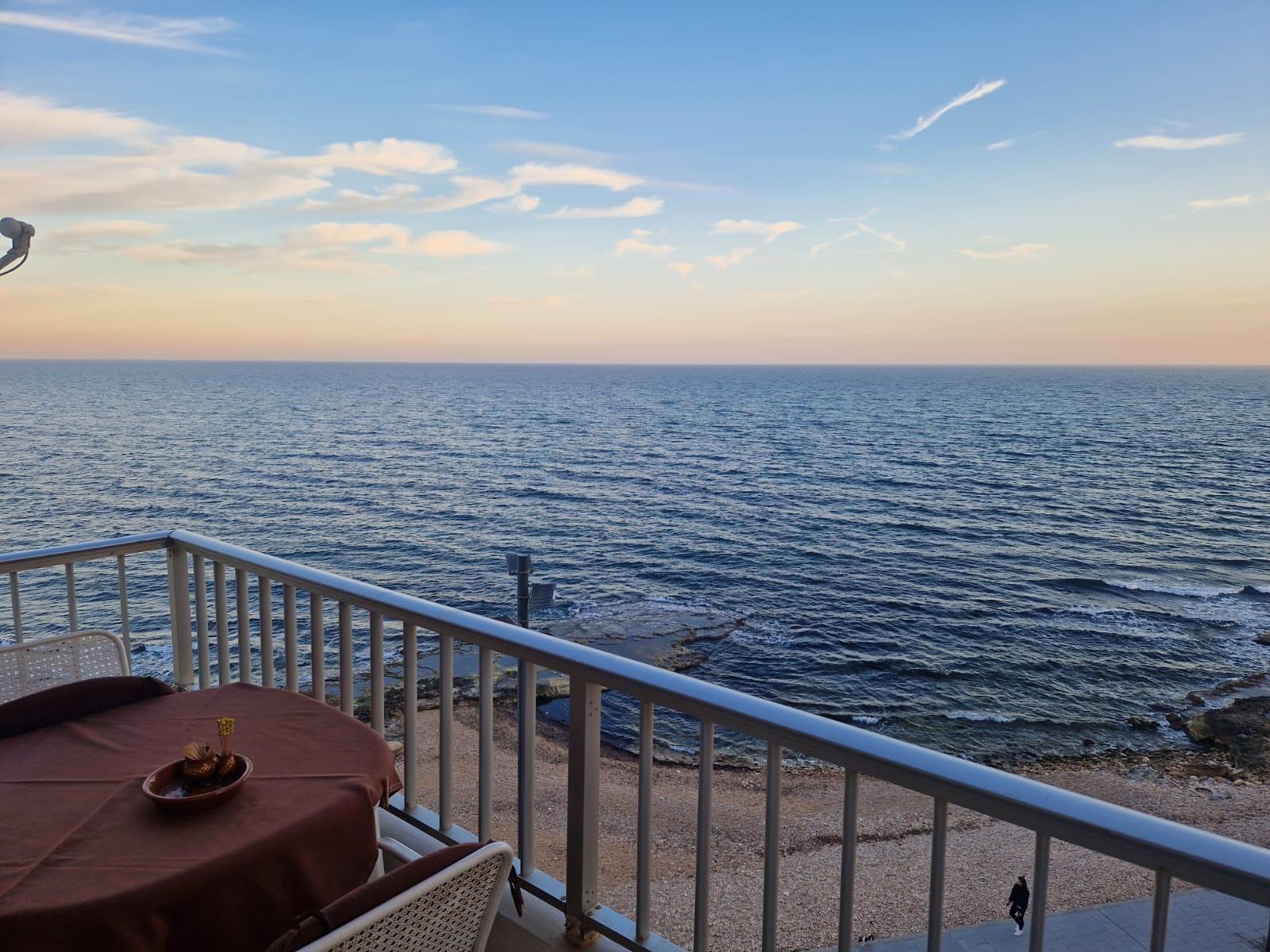 3 Bed, 1 Bath, ApartmentFor Sale, Torrevieja, Alicante