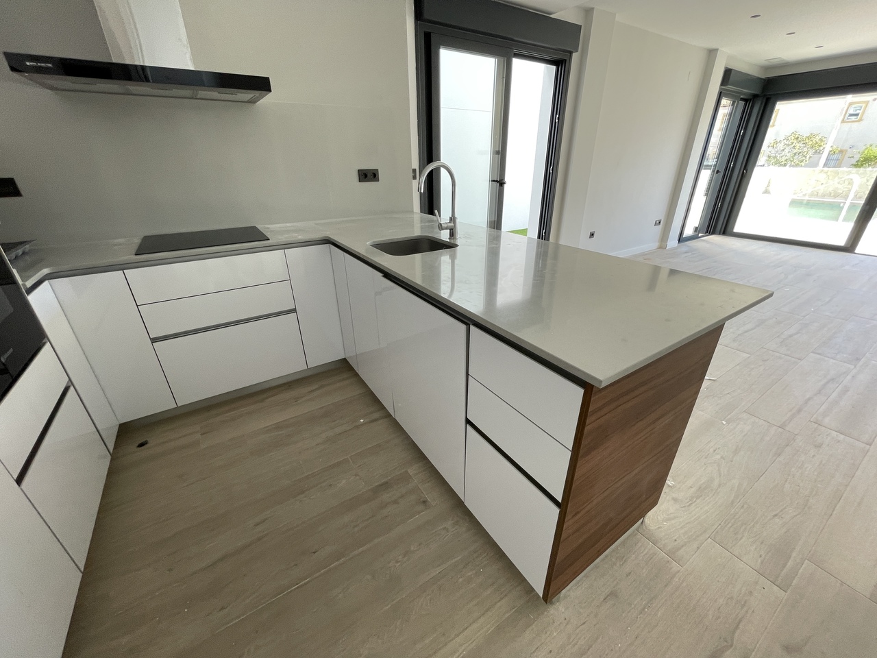 4 Bed, 3 Bath, ApartmentFor Sale, Pilar De La Horadada, Alicante