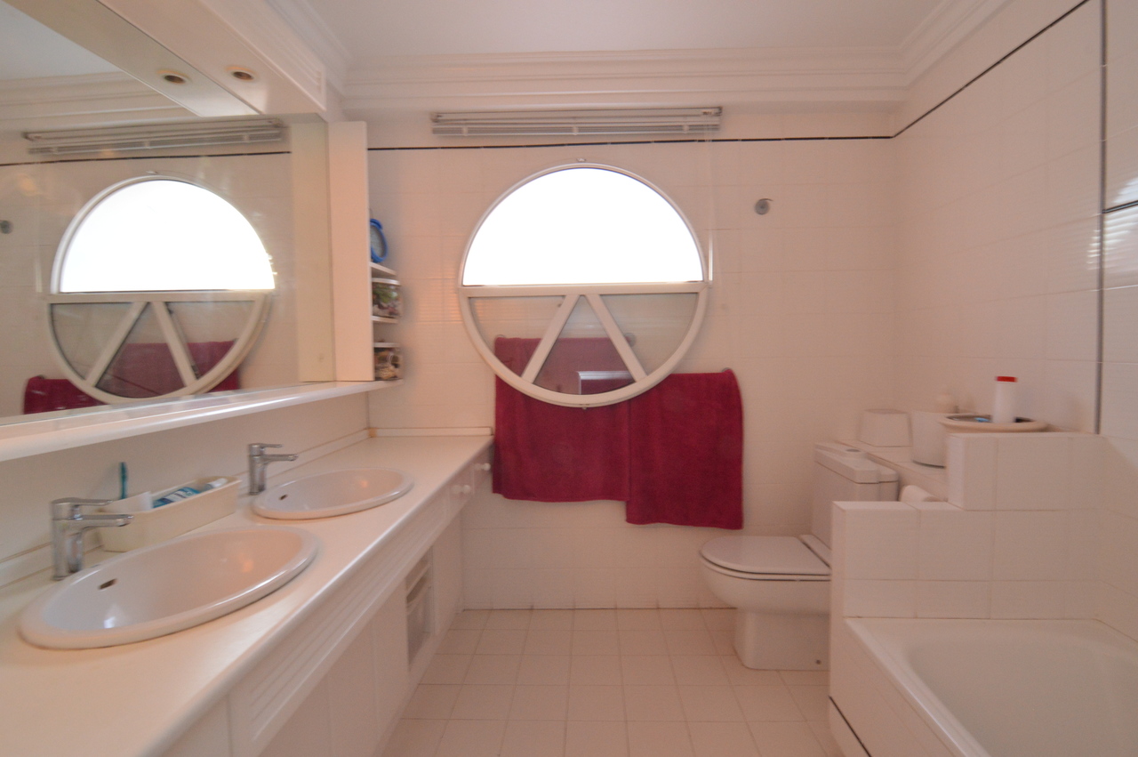 4 Bed, 4 Bath, HouseFor Sale, Torrevieja, Alicante