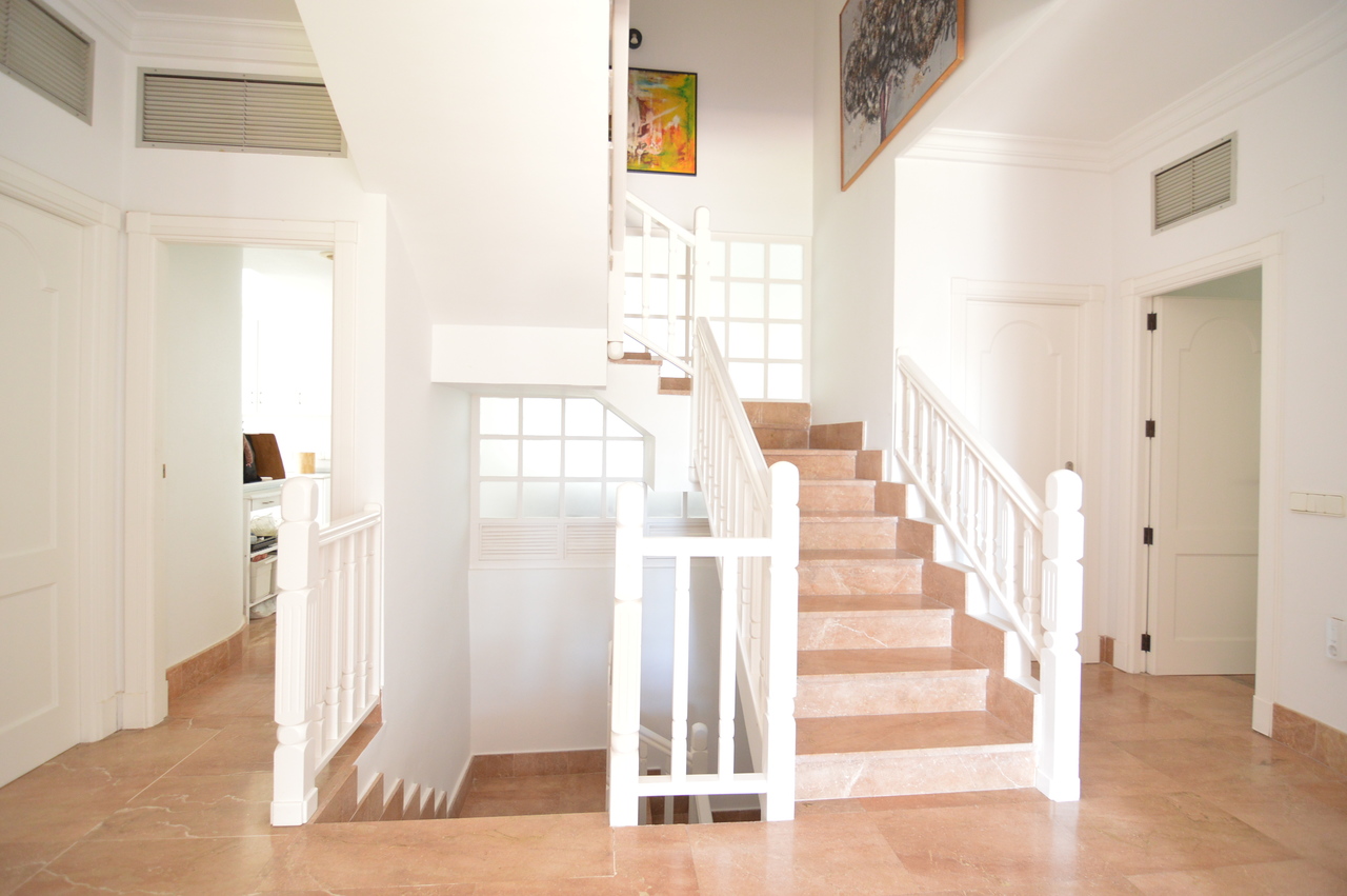 4 Bed, 4 Bath, HouseFor Sale, Torrevieja, Alicante