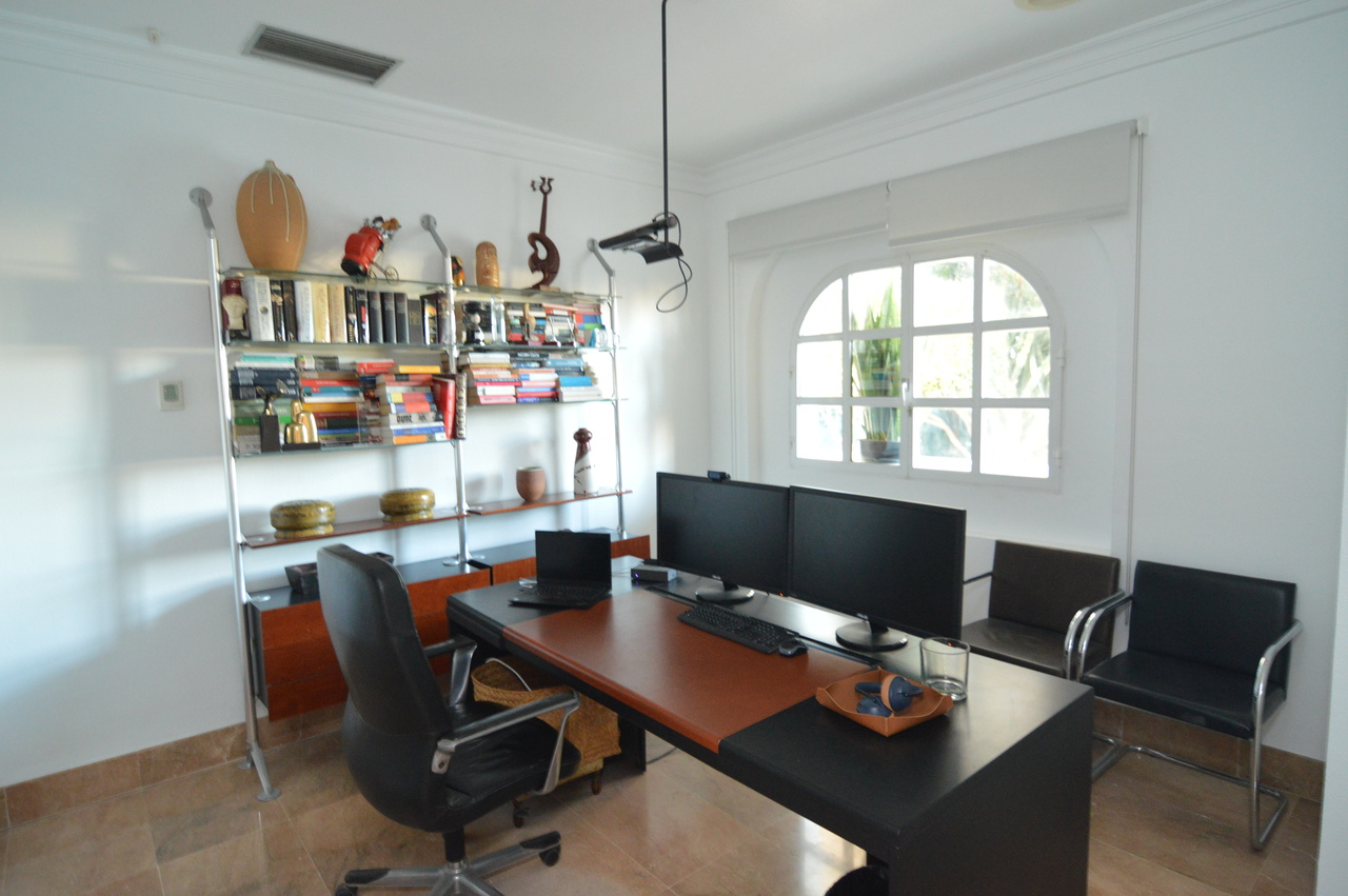 4 Bed, 4 Bath, HouseFor Sale, Torrevieja, Alicante