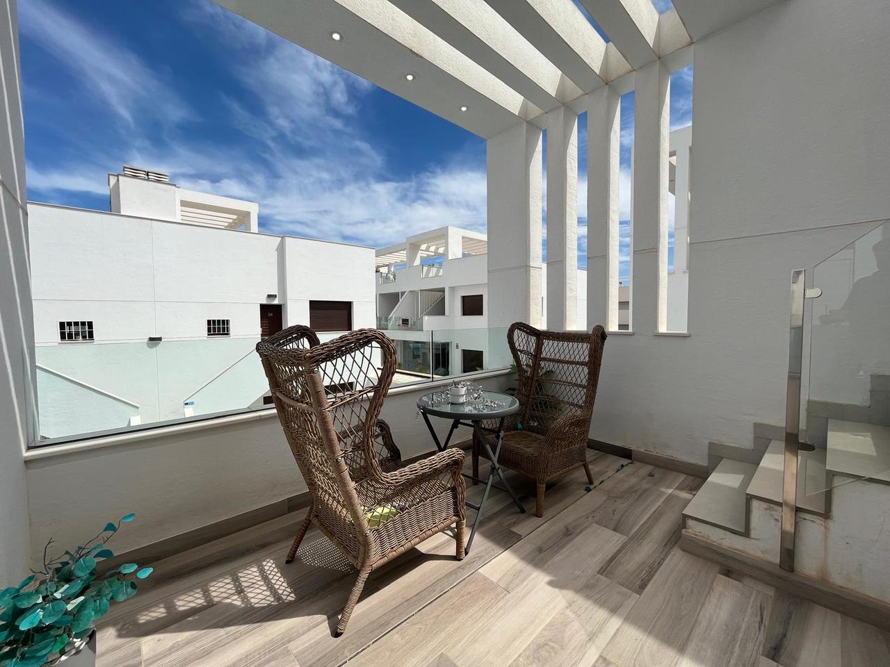 3 Bed, 4 Bath, HouseFor Sale, Los Altos, Alicante