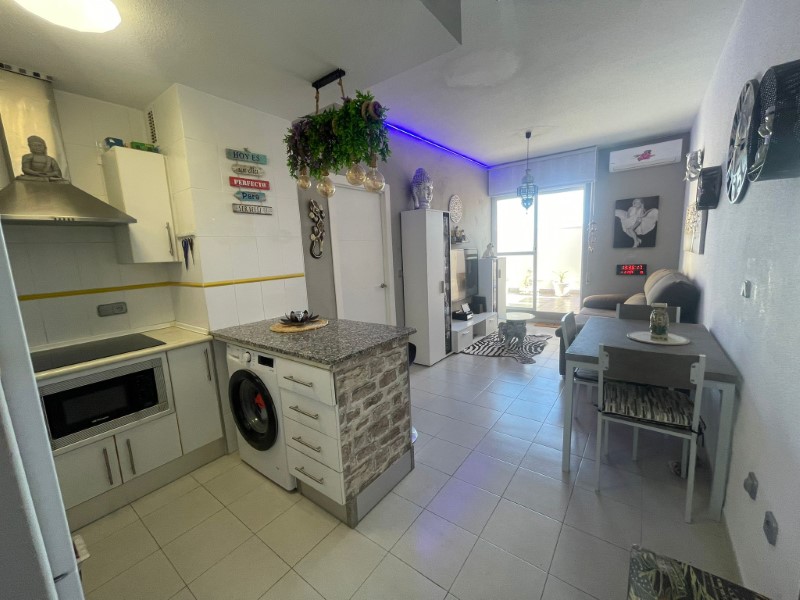 1 Bed, 1 Bath, ApartmentFor Sale, Torrevieja, Alicante