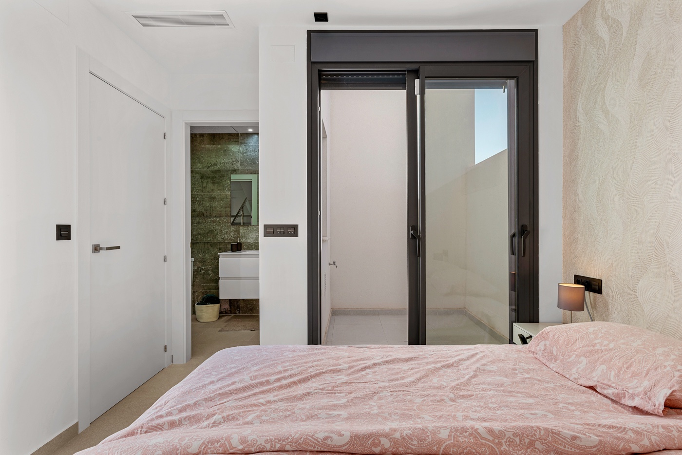 4 Bed, 2 Bath, HouseFor Sale, Ciudad Quesada, Alicante