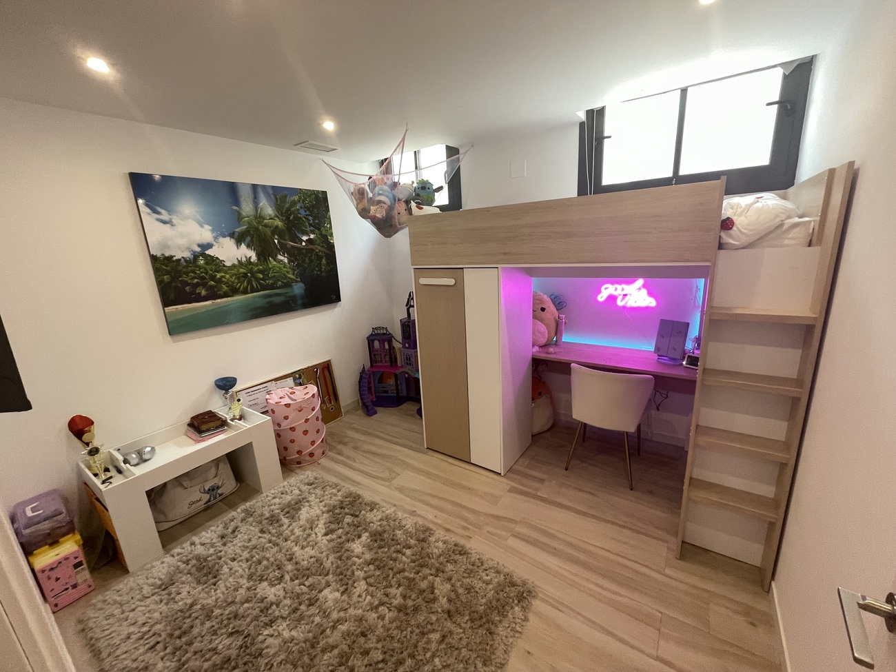 4 Bed, 4 Bath, HouseFor Sale, Cabo Roig, Alicante