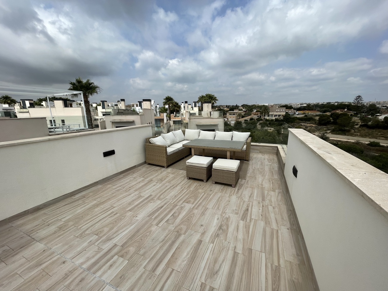 4 Bed, 4 Bath, HouseFor Sale, Cabo Roig, Alicante