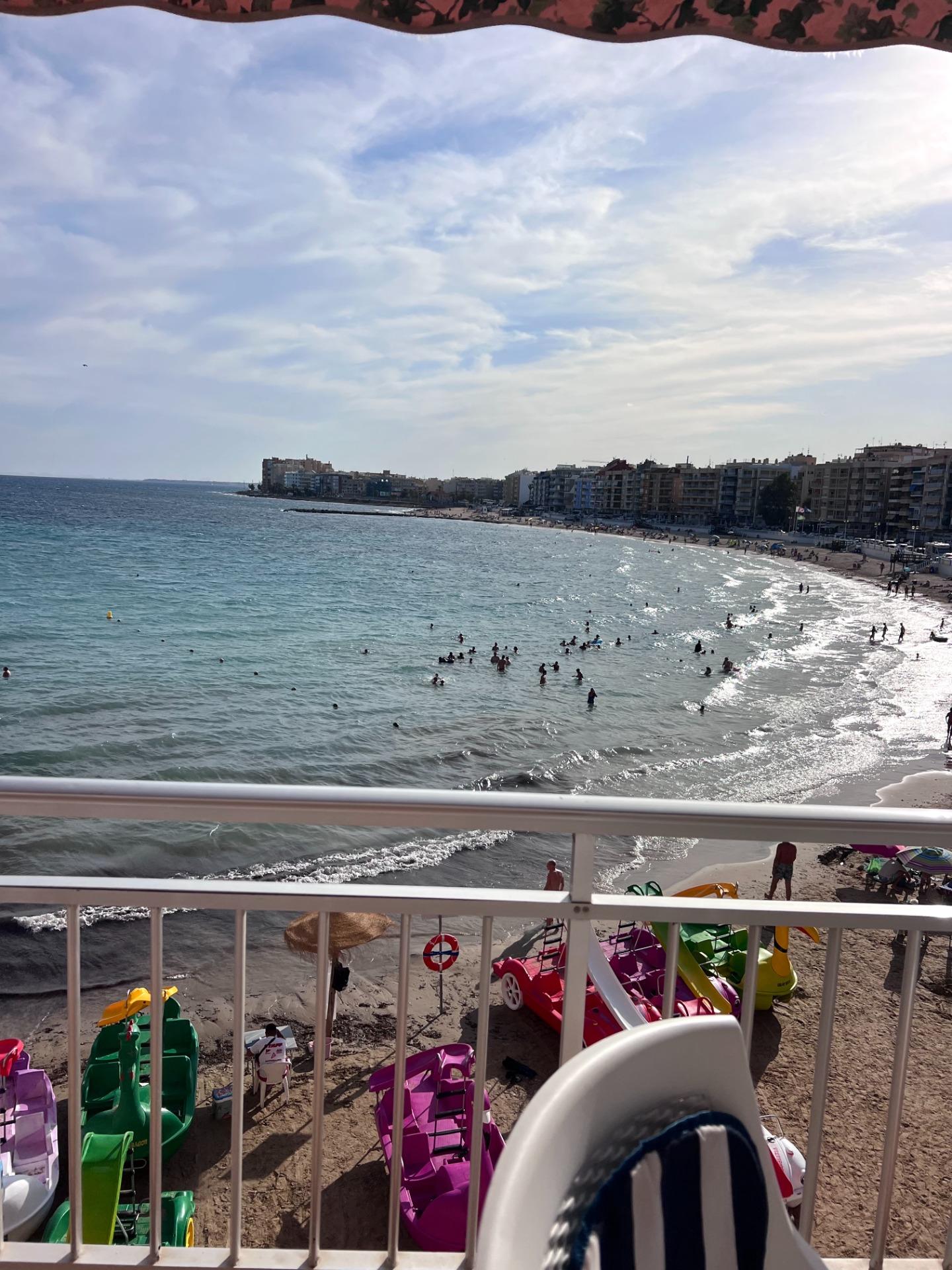 3 Bed, 2 Bath, ApartmentFor Sale, Torrevieja, Alicante