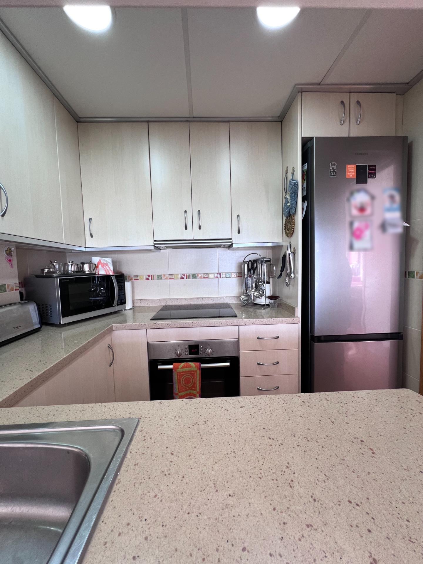 3 Bed, 2 Bath, ApartmentFor Sale, Torrevieja, Alicante