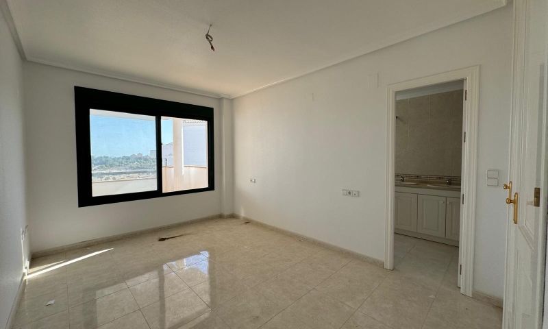 2 Bed, 2 Bath, ApartmentFor Sale, Orihuela Costa, Alicante