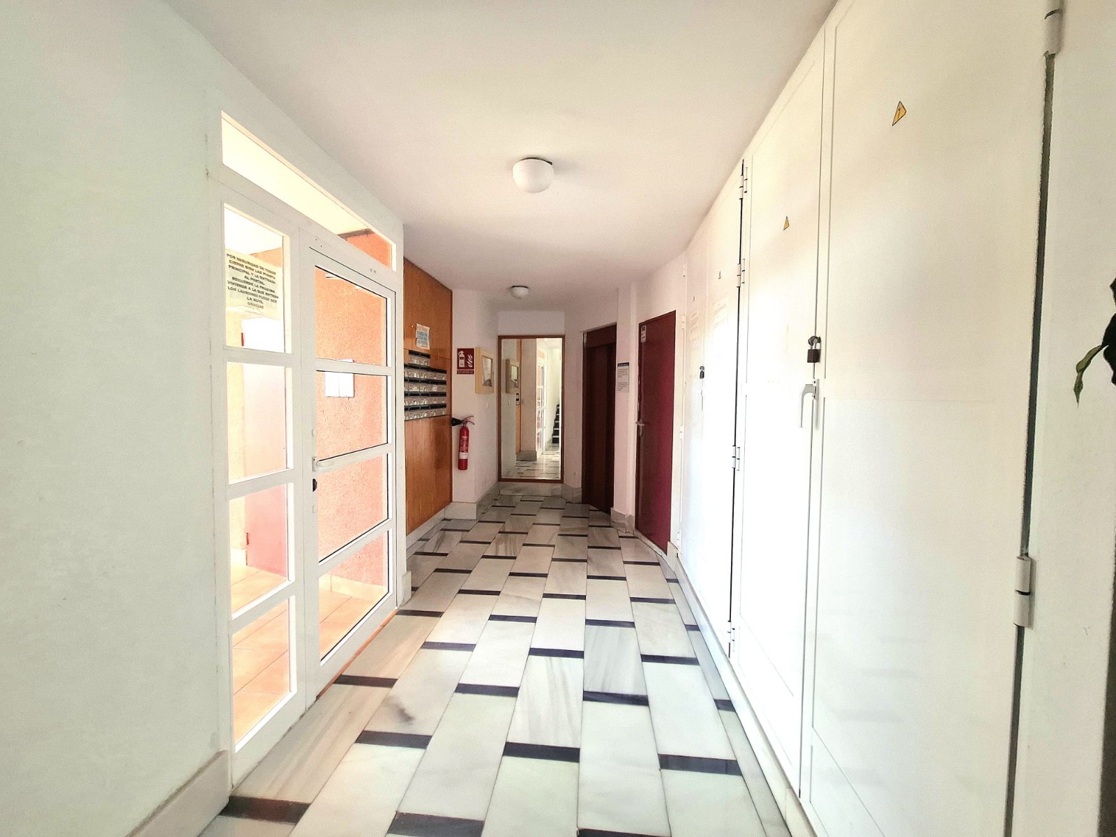 2 Bed, 1 Bath, ApartmentFor Sale, Torrevieja, Alicante 2 Bed, 1 Bath, ApartmentFor Sale, Torrevieja, Alicante
