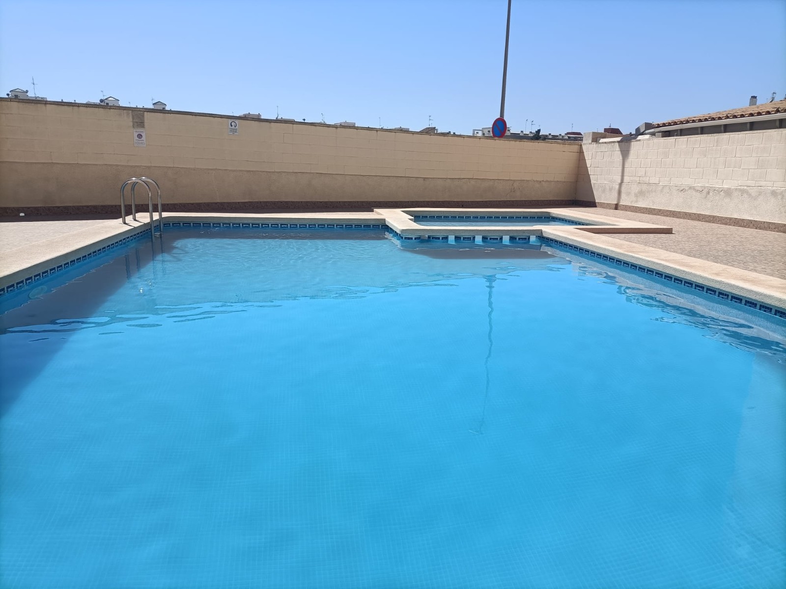 2 Bed, 1 Bath, ApartmentFor Sale, Torrevieja, Alicante 2 Bed, 1 Bath, ApartmentFor Sale, Torrevieja, Alicante