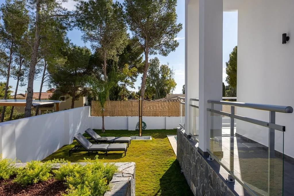 4 Bed, 3 Bath, HouseFor Sale, Altea, Alicante