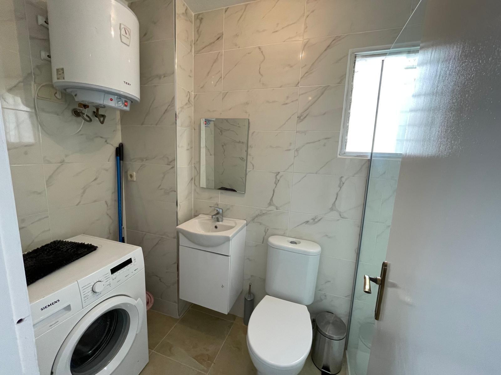 2 Bed, 1 Bath, ApartmentFor Sale, Torrevieja, Alicante