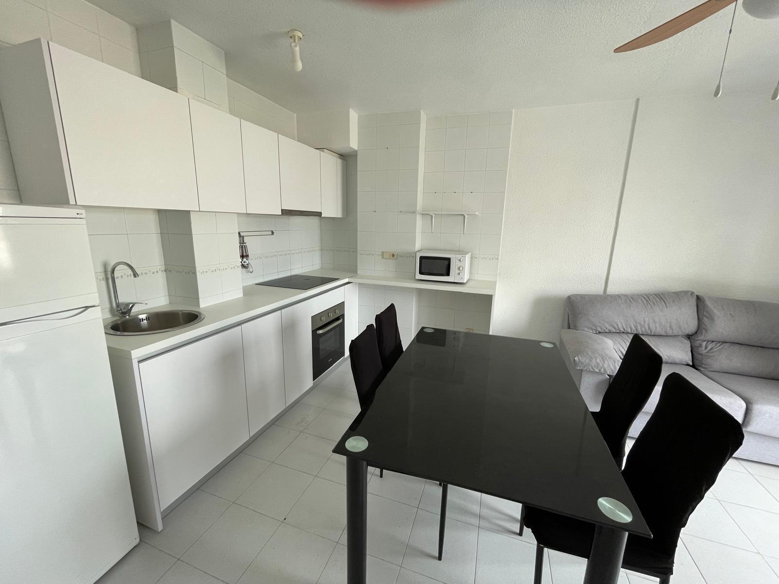 2 Bed, 1 Bath, ApartmentFor Sale, Torrevieja, Alicante