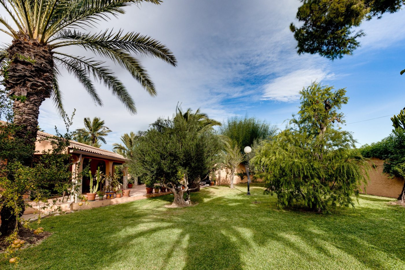 5 Bed, 3 Bath, HouseFor Sale, Torrevieja, Alicante