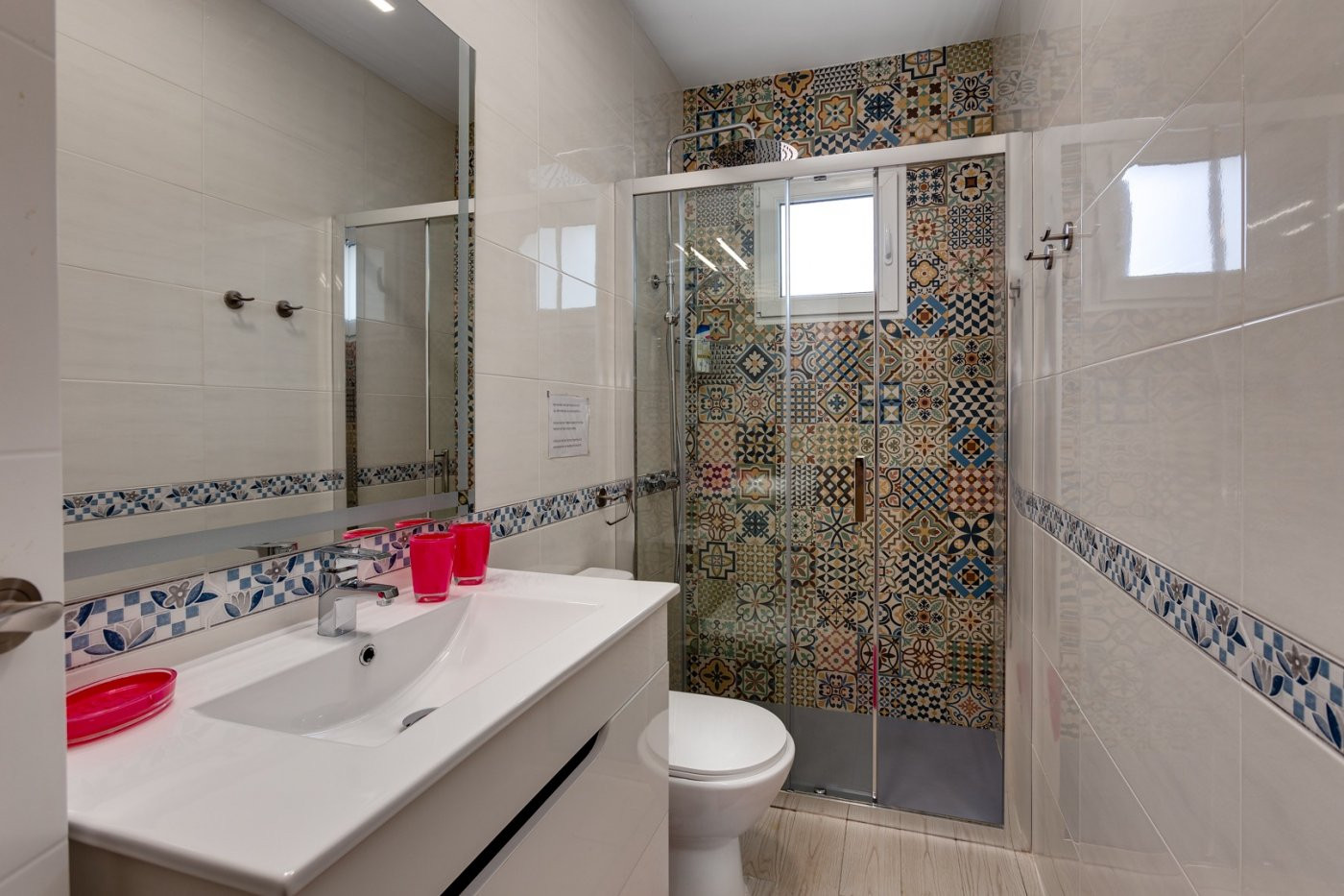 5 Bed, 3 Bath, HouseFor Sale, Torrevieja, Alicante