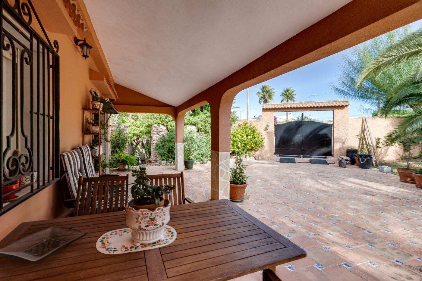 5 Bed, 3 Bath, HouseFor Sale, Torrevieja, Alicante