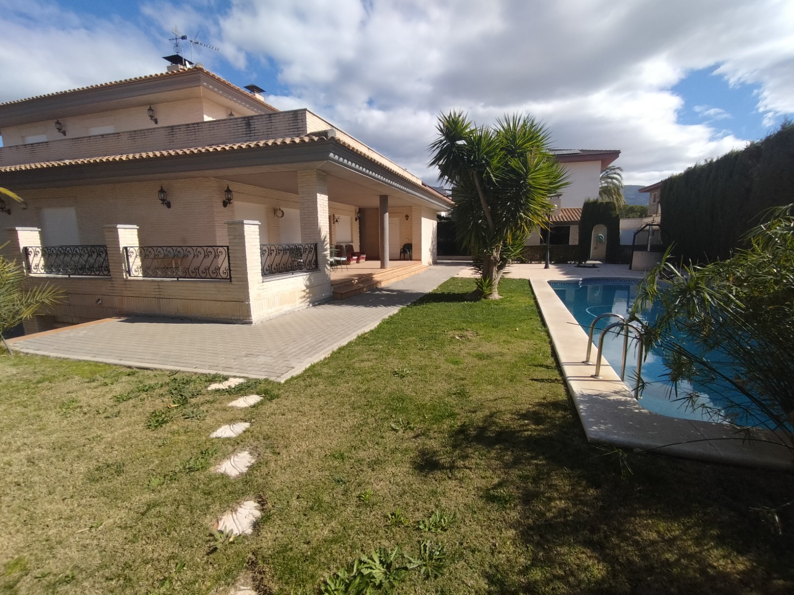 4 Bed, 5 Bath, HouseFor Sale, Elda, Alicante