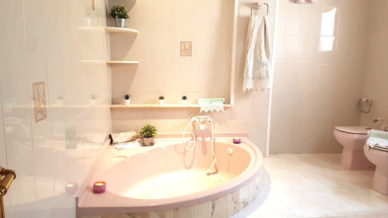 7 Bed, 4 Bath, ApartmentFor Sale, Torrevieja, Alicante