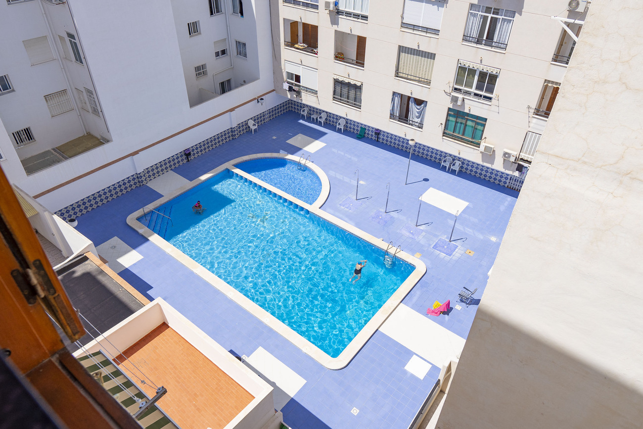7 Bed, 4 Bath, ApartmentFor Sale, Torrevieja, Alicante