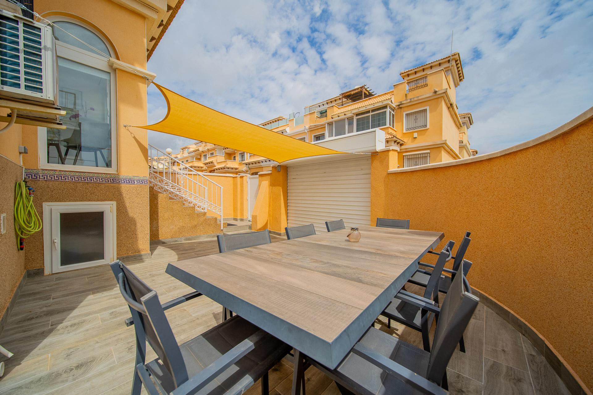 3 Bed, 2 Bath, HouseFor Sale, Orihuela Costa, Alicante