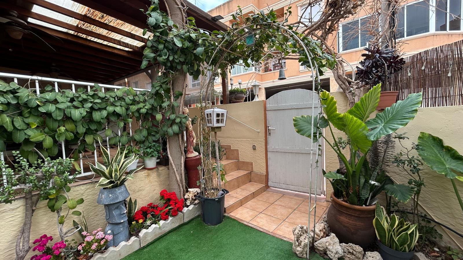 3 Bed, 2 Bath, HouseFor Sale, Los Montesinos, Alicante