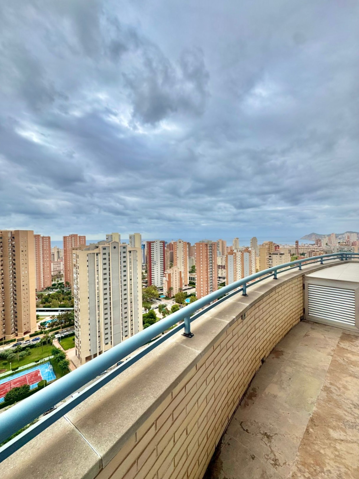 3 Bed, 2 Bath, ApartmentFor Sale, Benidorm, Alicante
