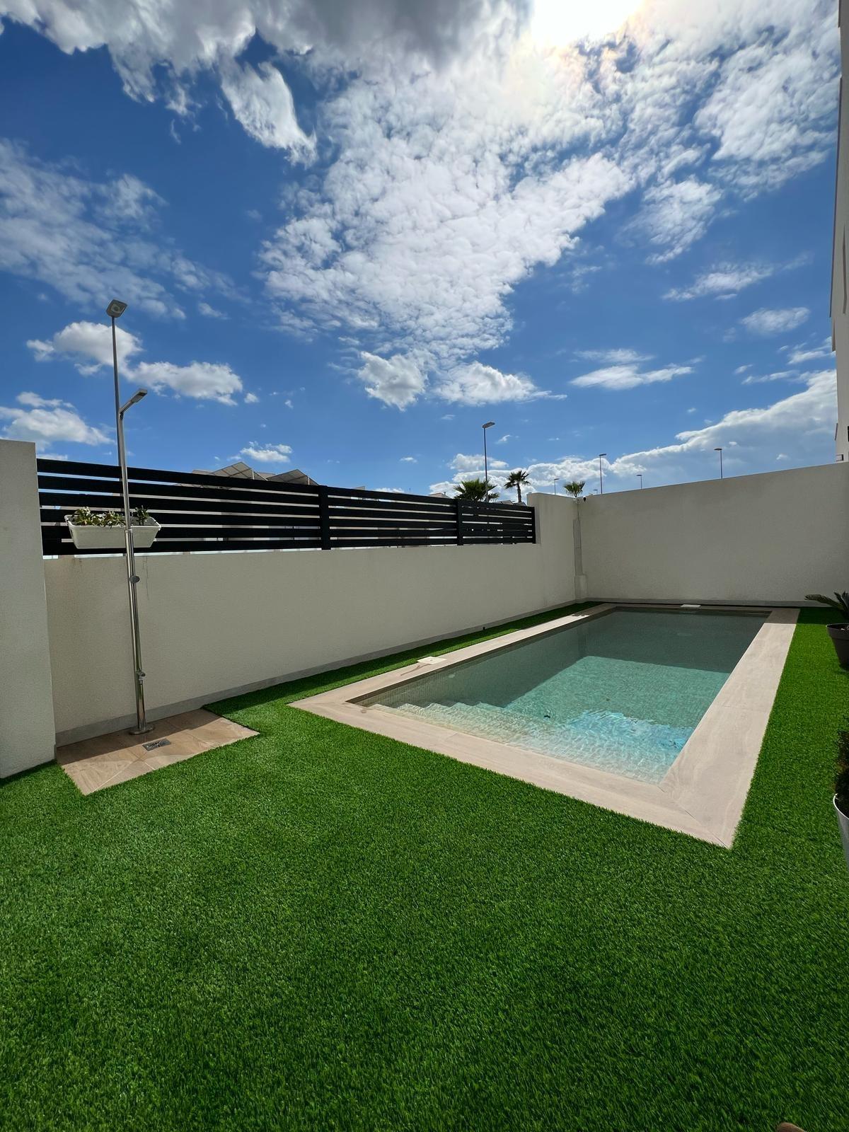 2 Bed, 2 Bath, HouseFor Sale, Benijofar, Alicante