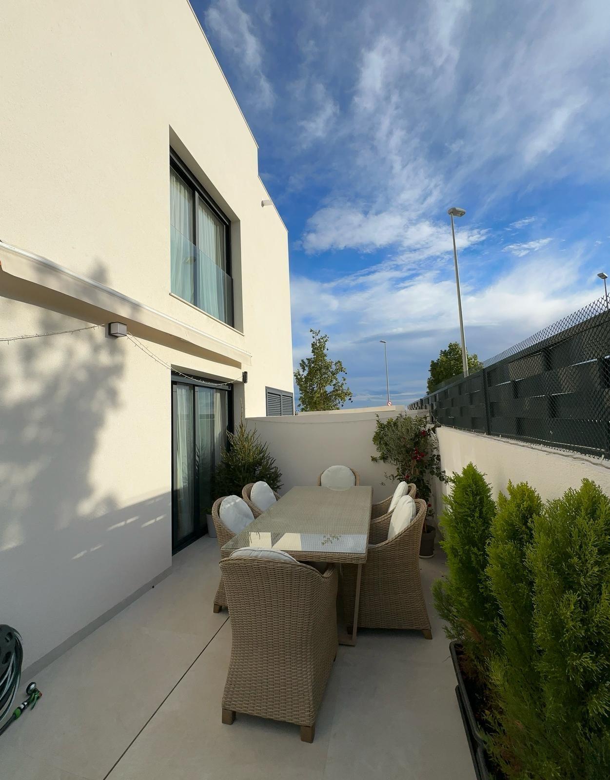 2 Bed, 2 Bath, HouseFor Sale, Benijofar, Alicante