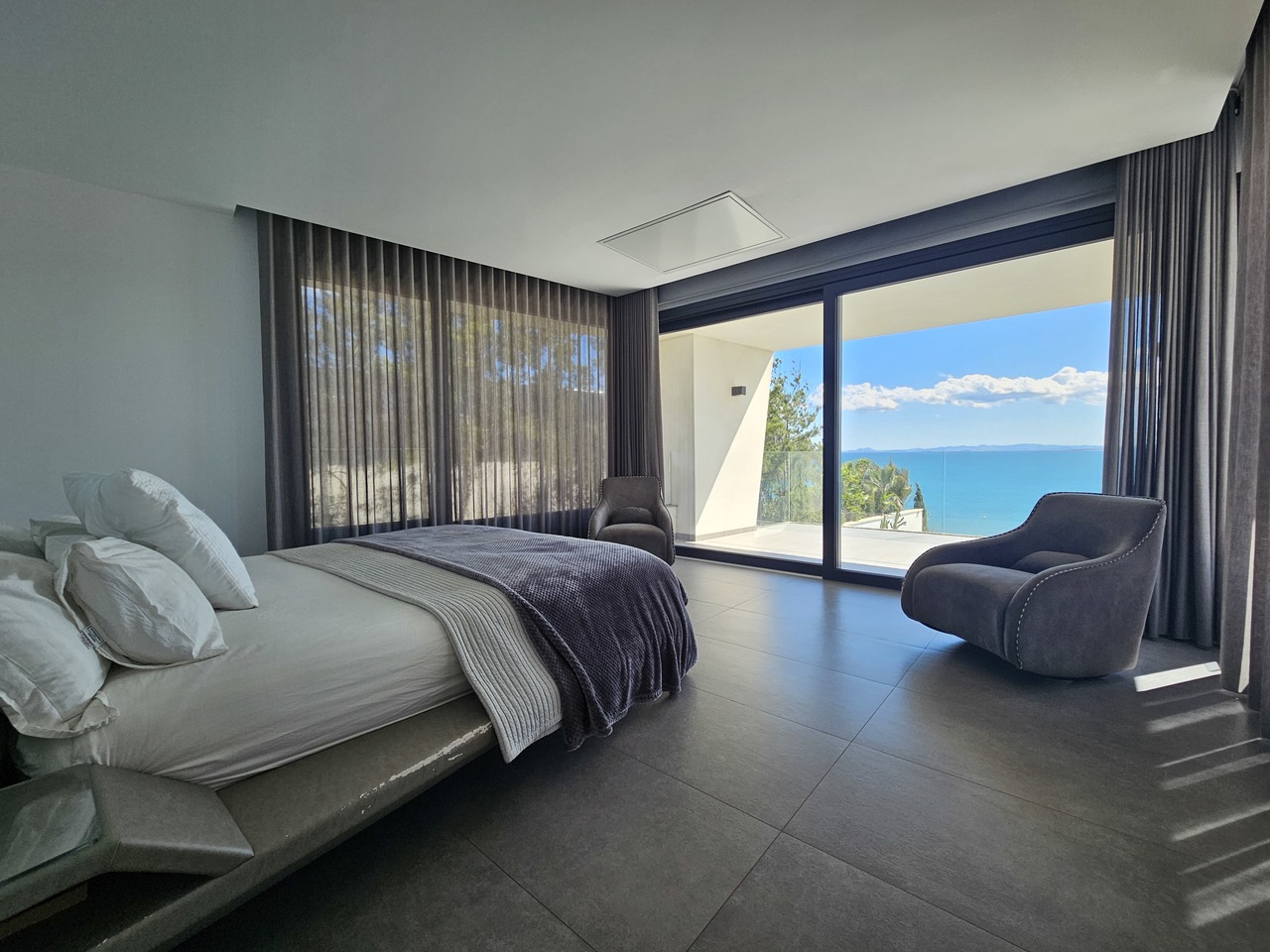 4 Bed, 6 Bath, HouseFor Sale, Cabo Roig, Alicante