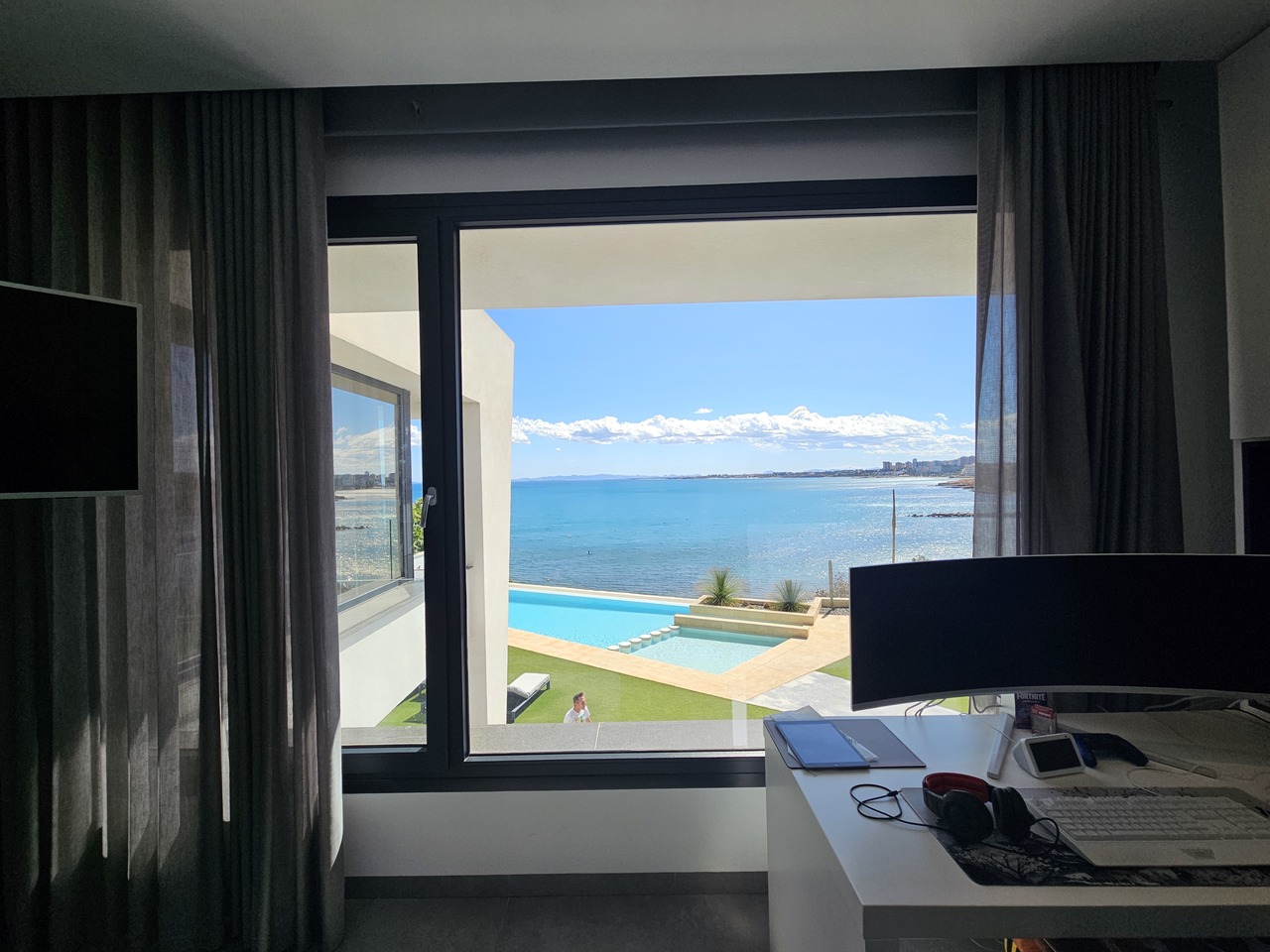 4 Bed, 6 Bath, HouseFor Sale, Cabo Roig, Alicante