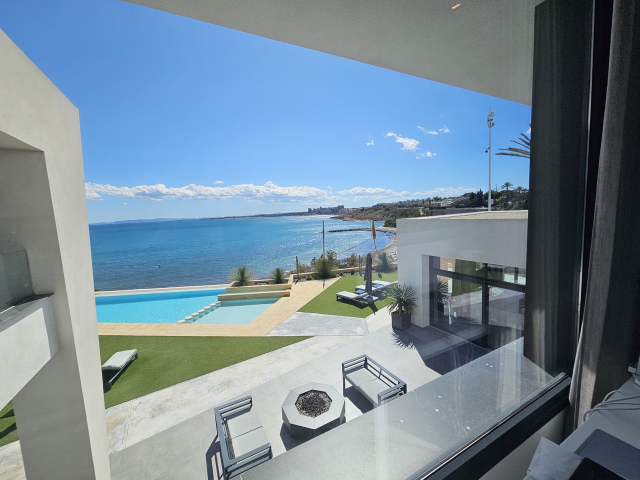 4 Bed, 6 Bath, HouseFor Sale, Cabo Roig, Alicante