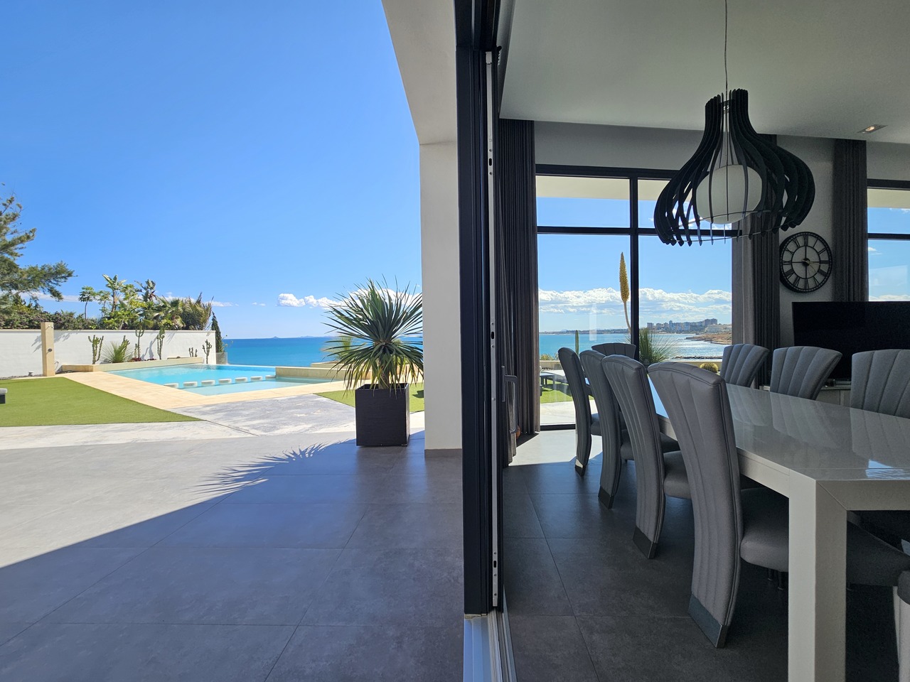 4 Bed, 6 Bath, HouseFor Sale, Cabo Roig, Alicante