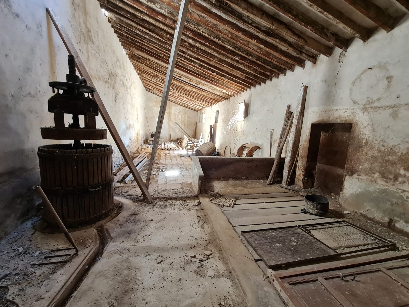 6 Bed, 3 Bath, HouseFor Sale, Pinoso, Alicante