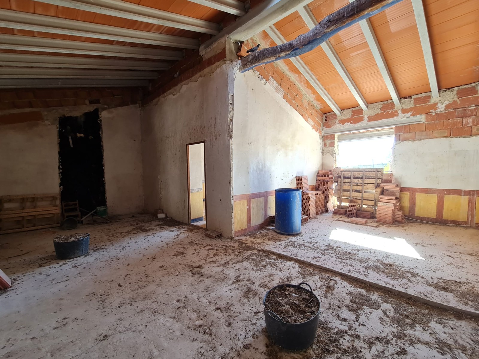 6 Bed, 3 Bath, HouseFor Sale, Pinoso, Alicante