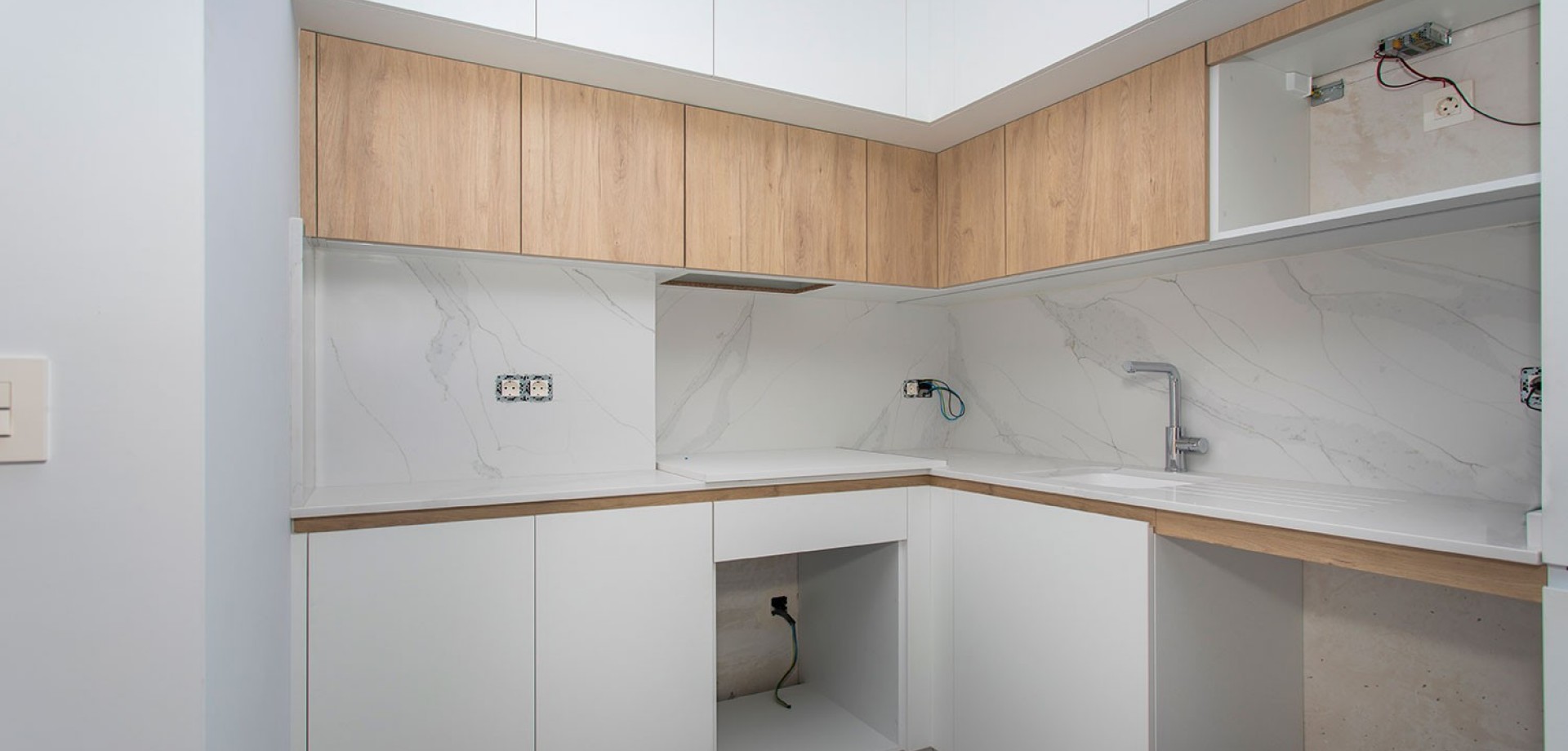 2 Bed, 2 Bath, ApartmentFor Sale, Torrevieja, Alicante 2 Bed, 2 Bath, ApartmentFor Sale, Torrevieja, Alicante