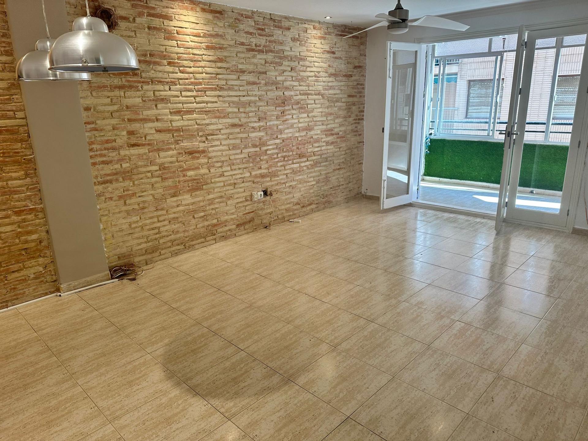 3 Bed, 2 Bath, ApartmentFor Sale, Torrevieja, Alicante 3 Bed, 2 Bath, ApartmentFor Sale, Torrevieja, Alicante