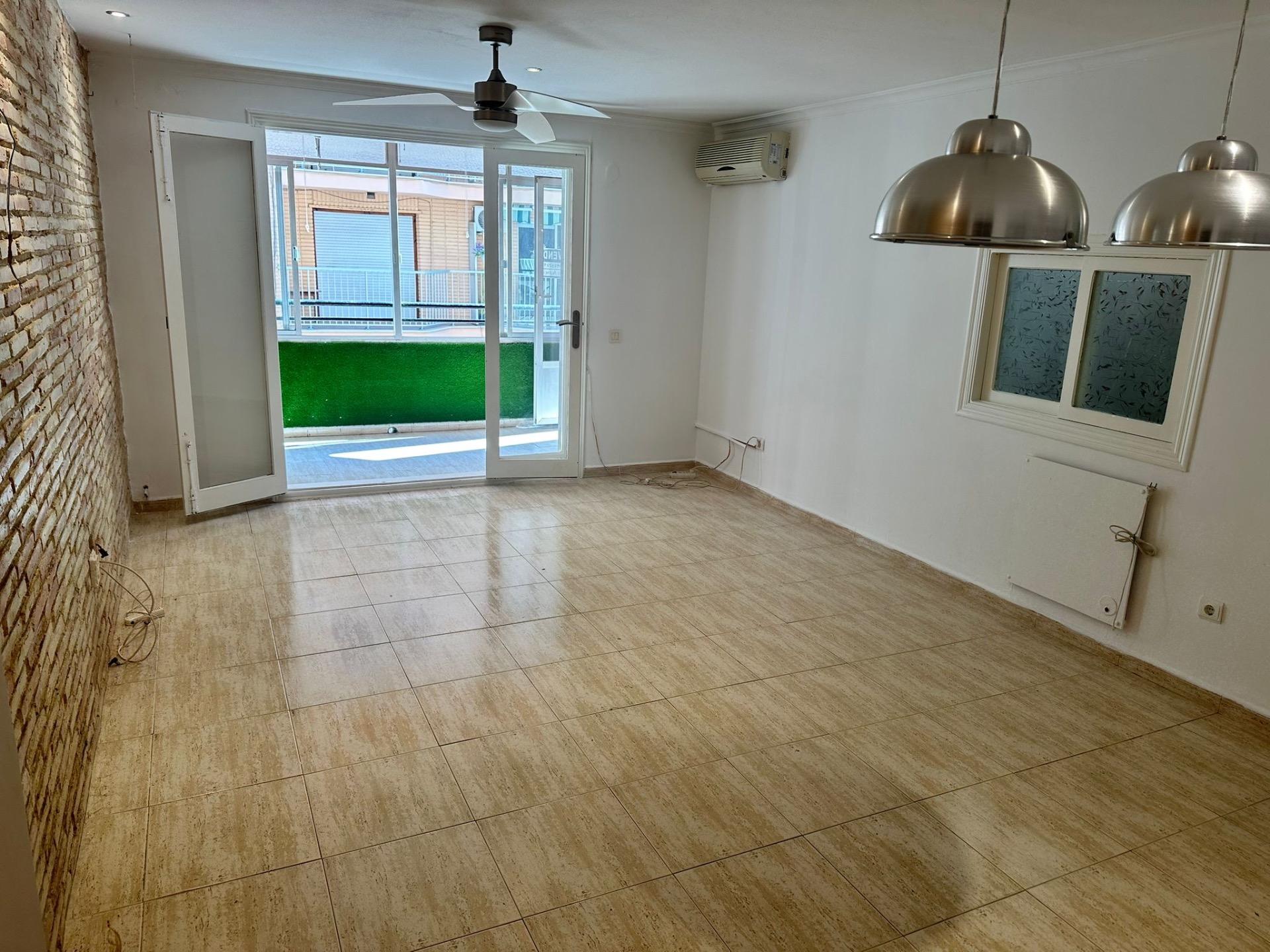 3 Bed, 2 Bath, ApartmentFor Sale, Torrevieja, Alicante 3 Bed, 2 Bath, ApartmentFor Sale, Torrevieja, Alicante