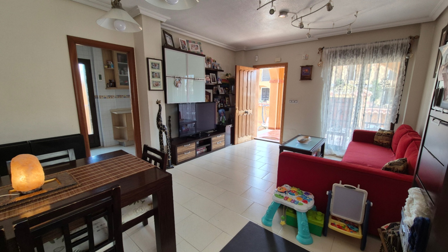 2 Bed, 2 Bath, HouseFor Sale, Torrevieja, Alicante