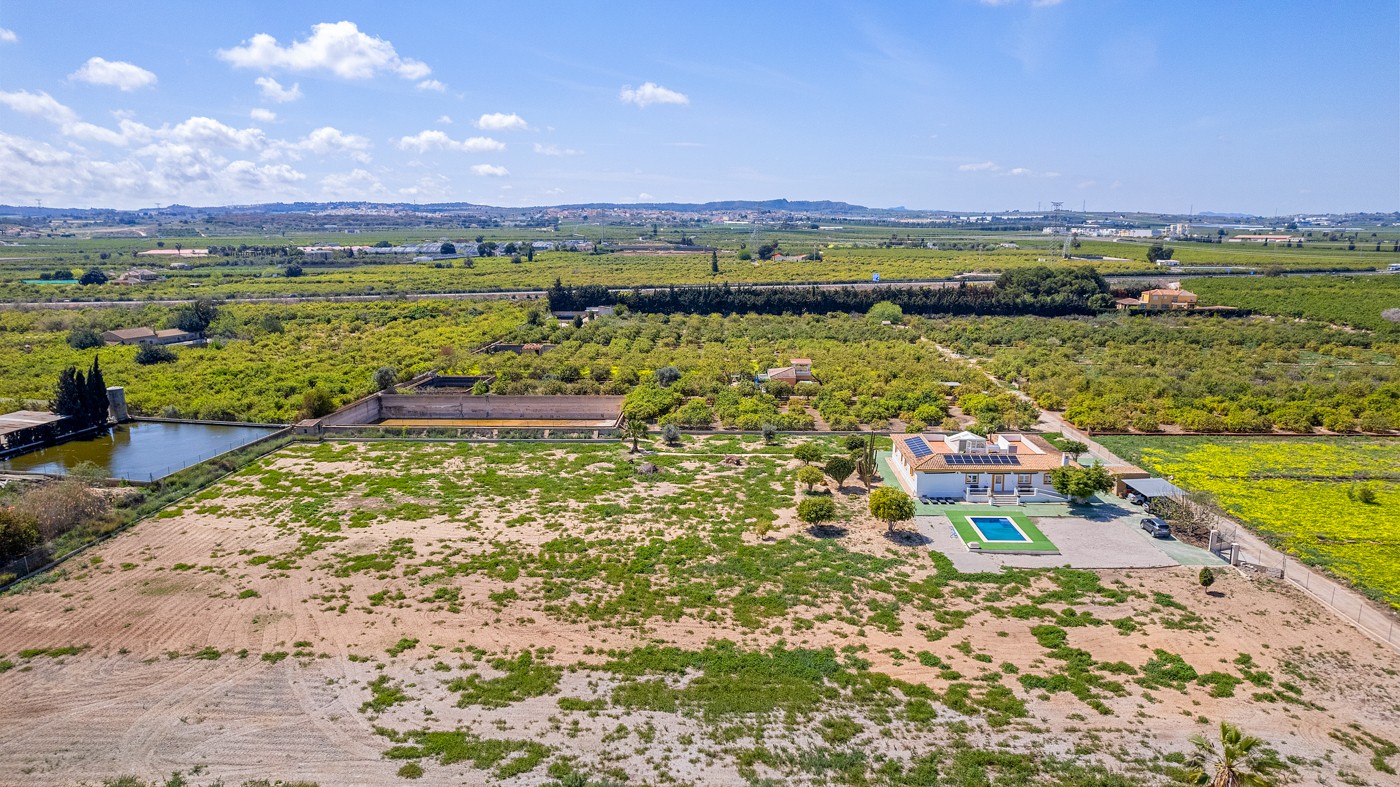 6 Bed, 3 Bath, HouseFor Sale, Los Montesinos, Alicante