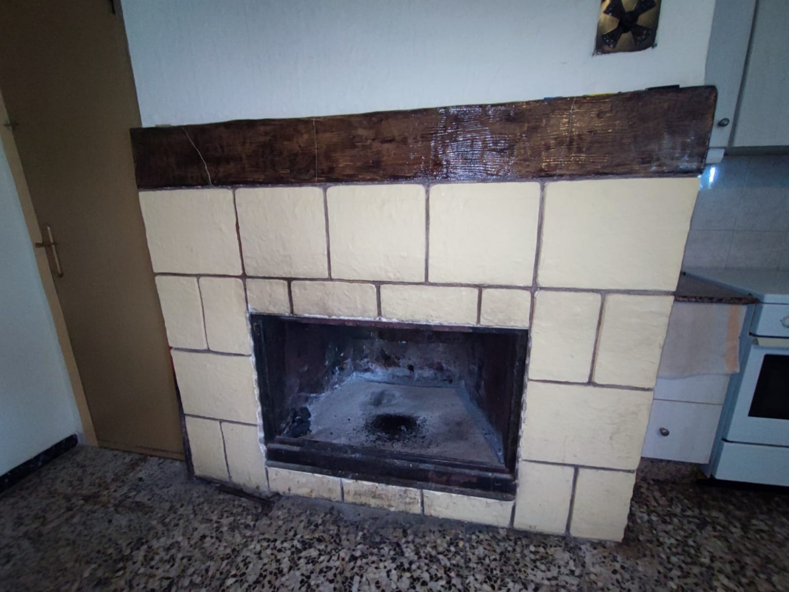 10 Bed, 2 Bath, HouseFor Sale, Yecla, Murcia