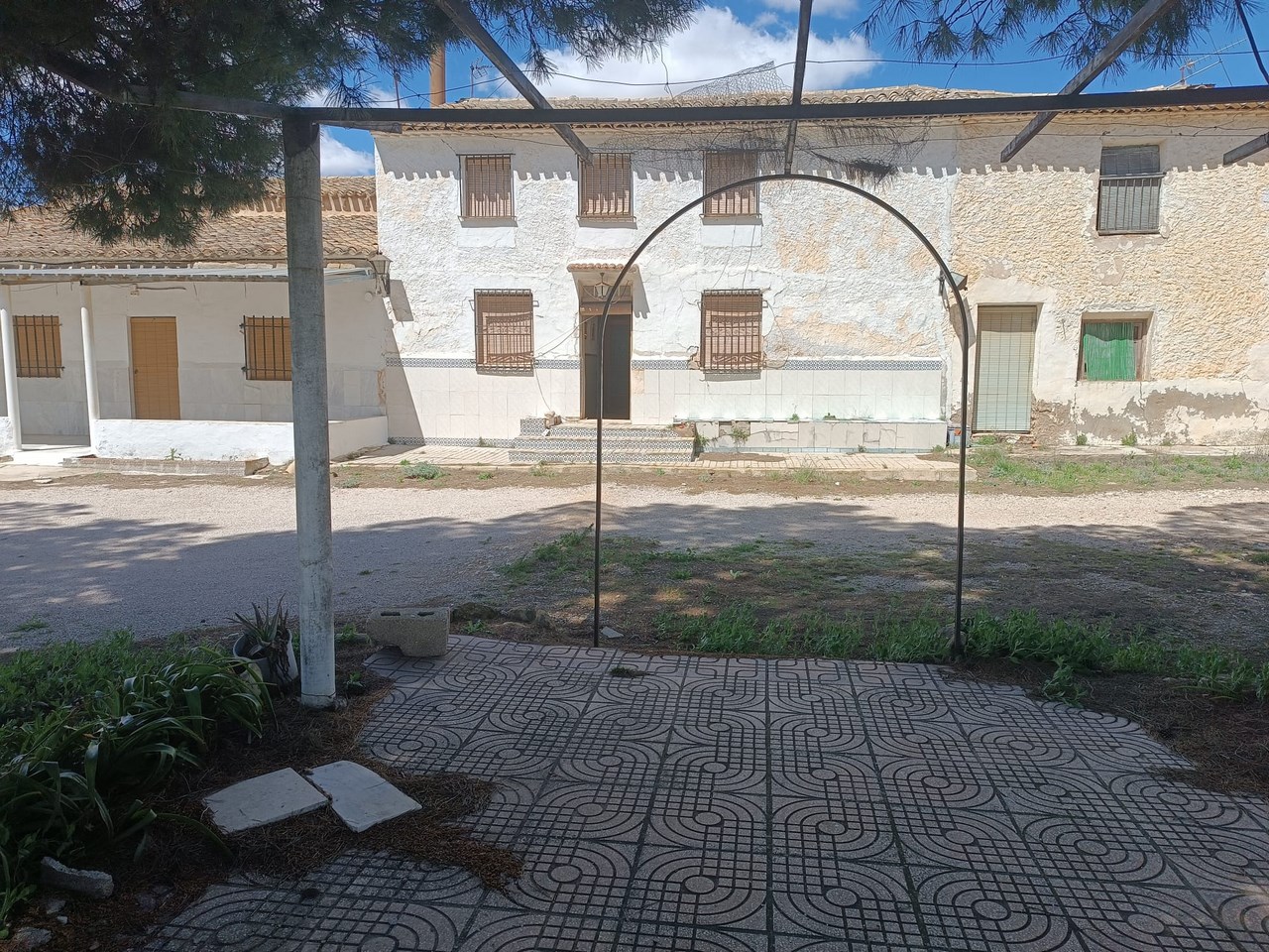 10 Bed, 2 Bath, HouseFor Sale, Yecla, Murcia