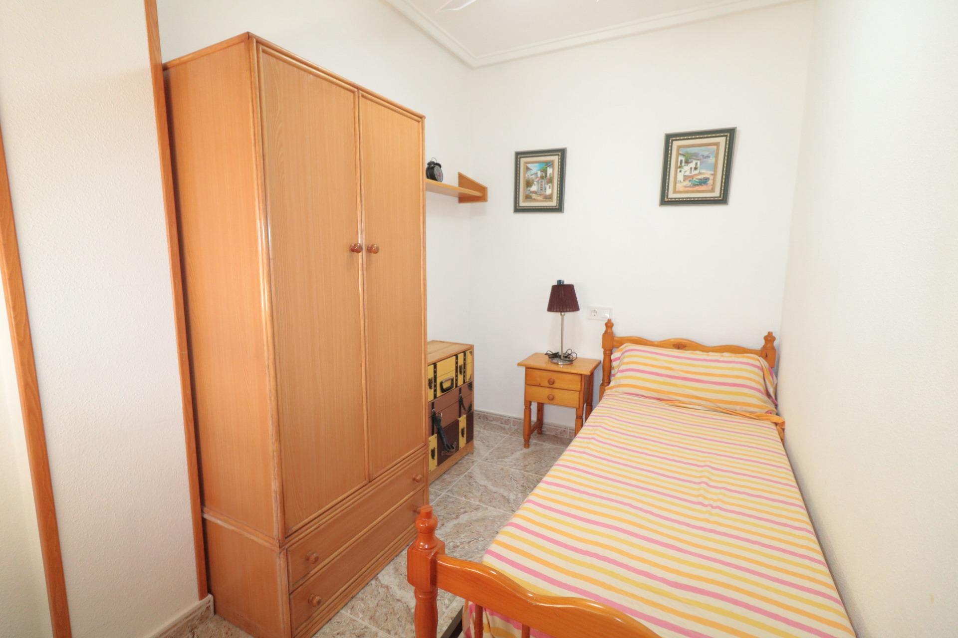 2 Bed, 1 Bath, ApartmentFor Sale, Torrevieja, Alicante